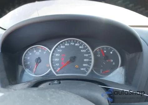 2008 Pontiac Grand Prix z USA, uszkodzony, nr VIN 2G2WP552481123690